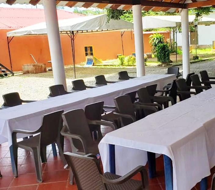 Cabanas El Saman Villavicencio Apiay Ngoại thất bức ảnh